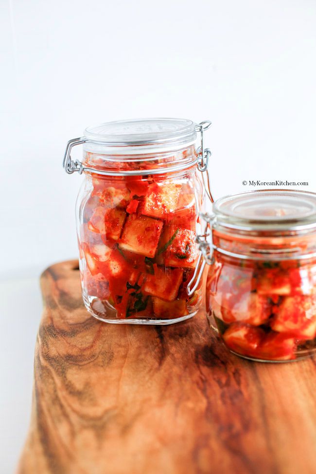 Cách làm kim chi củ cải chua chua, giòn giòn ăn gì cũng ngon - 7